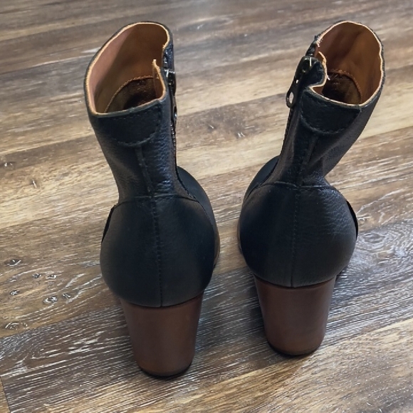 Kork-Ease Black Leather Ankle Booties with Wedge Heel - Picture 7 of 8